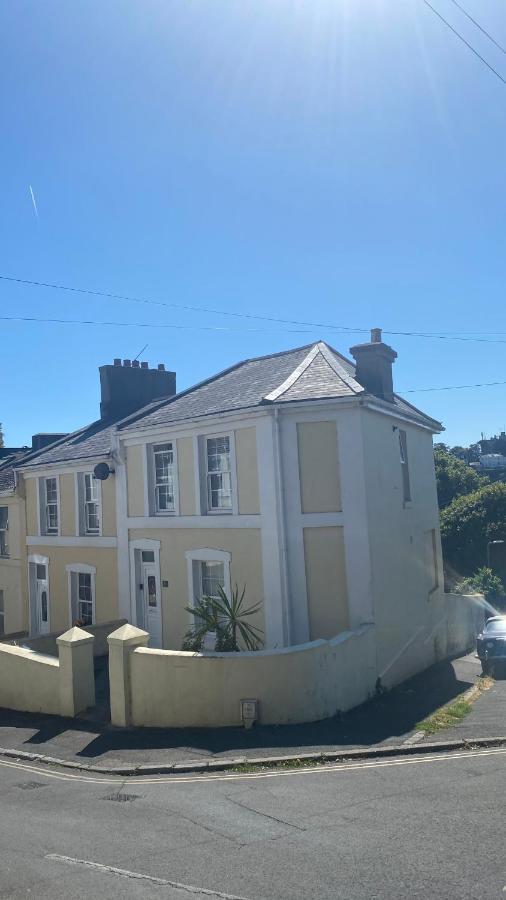 The Bonting Beautiful Three Bed Townhouse Near Harbour And Beach Torquay Extérieur photo