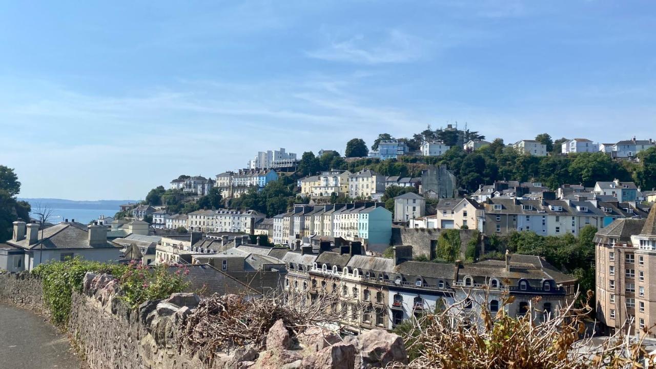 The Bonting Beautiful Three Bed Townhouse Near Harbour And Beach Torquay Extérieur photo